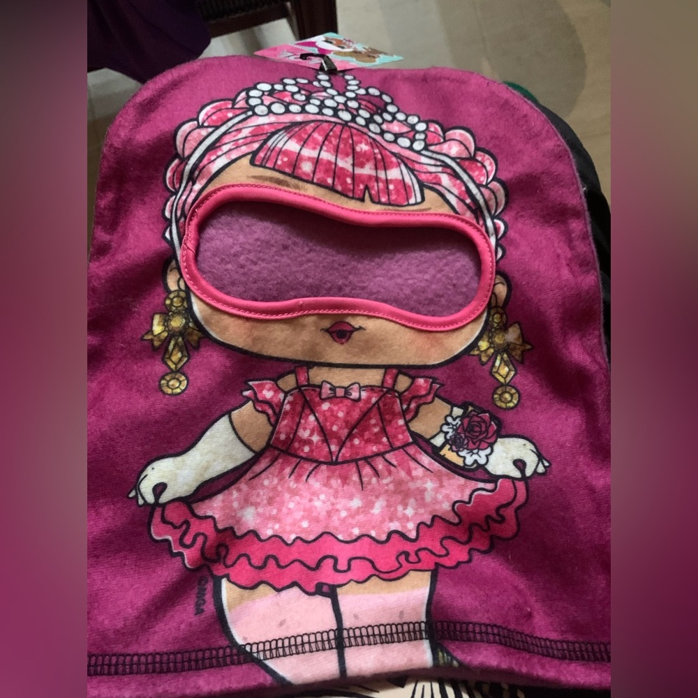 NWT LOL Face mask Pink
